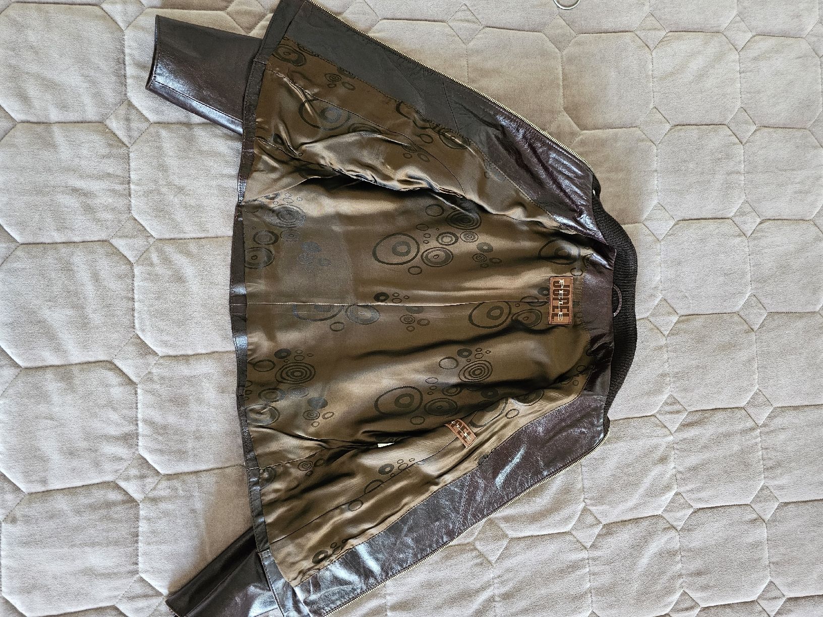 Vestes: Schöne Lederjacke – D'occasion à Madiswil par stam232 1