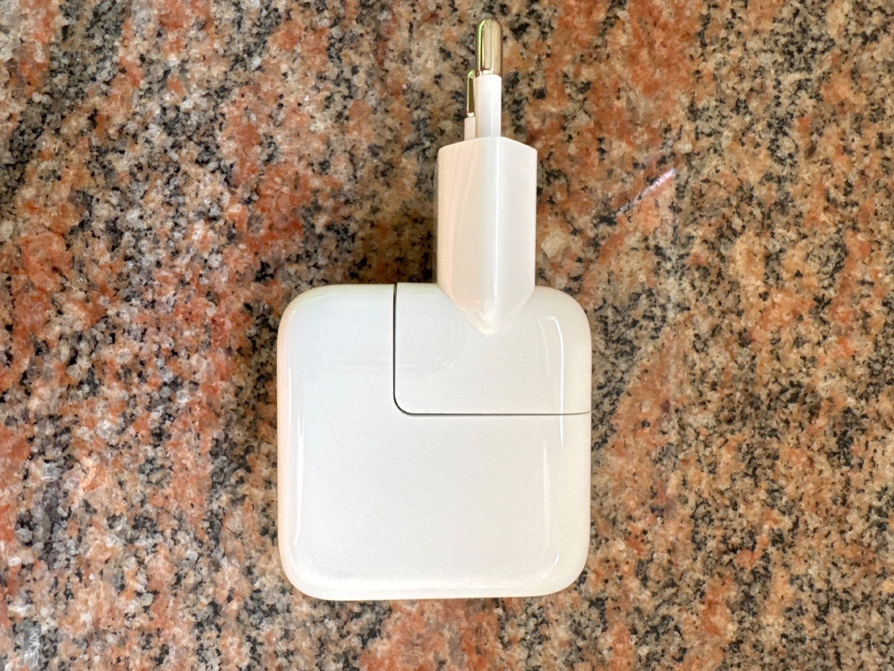 Apple Caricabatterie: Chargeur Apple 12W – Usato da St-Sulpice VD venduto da aviron 2