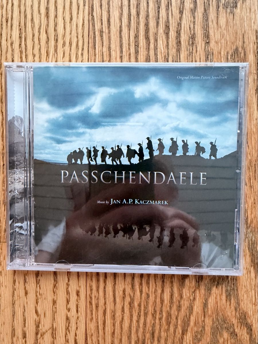 CD: PASCHENDALE Doundtrack CD Jan AP Kazmarek (2010) – Nuovo e nell'imballaggio originale da Hünenberg venduto da Paddels