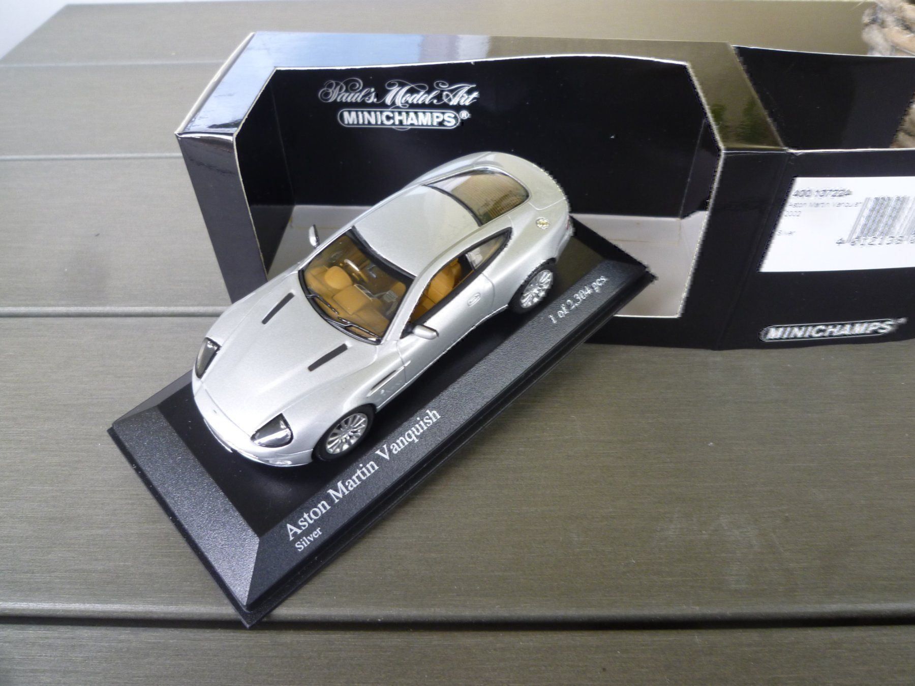 Minichamps Modellini d'auto: Aston Martin Vanquish (2002) – Nuovo e nell'imballaggio originale da Flawil venduto da Imperiosud 5