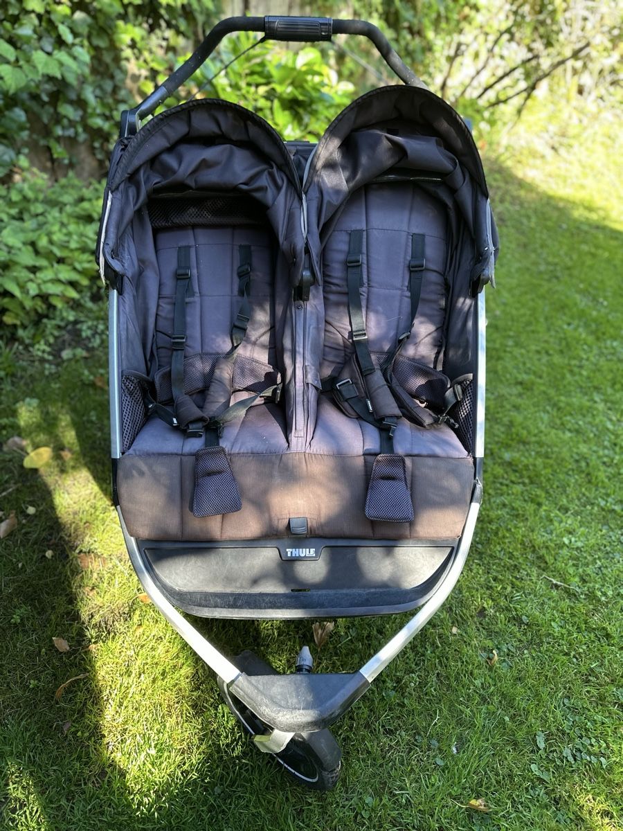 Thule Kinderwagen: Thule Double Stroller Jogger for twins - Great for Summer! – Gebraucht aus Wolfhausen von Catalin_Neacsu 6