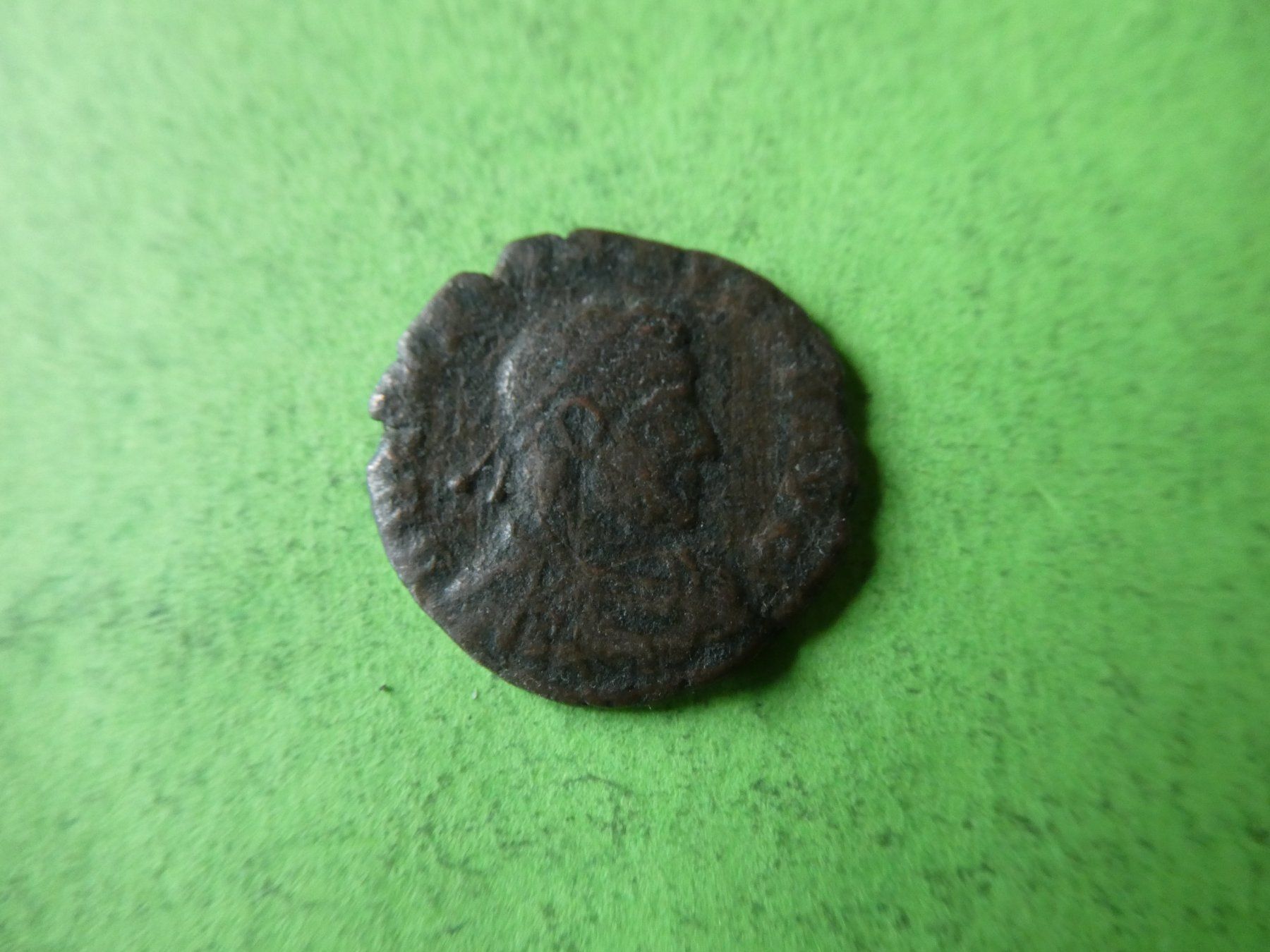 Tutti le monete: uralte   Bronzemünze ,  16 mm  2.33 g – Usato da Hinterforst venduto da Rohusri