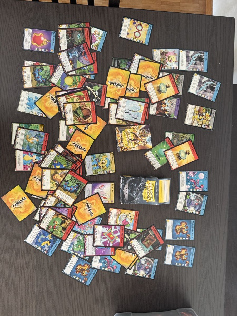 Carte collezionabili: Sammlung Neopets Sammelkarten Konvolut – Usato da Winterthur venduto da LegioXIII93