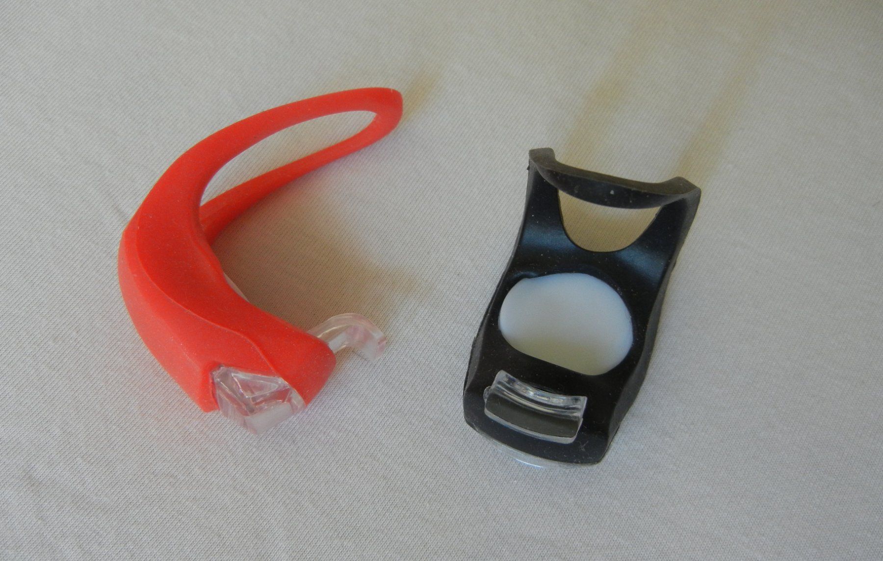 Pezzi di ricambio: VELO Front + Hinten mit 3 Stufen LICHTER/BLINKLICHTER – Nuovo (secondo la descrizione) da Bern venduto da Mekongbeach