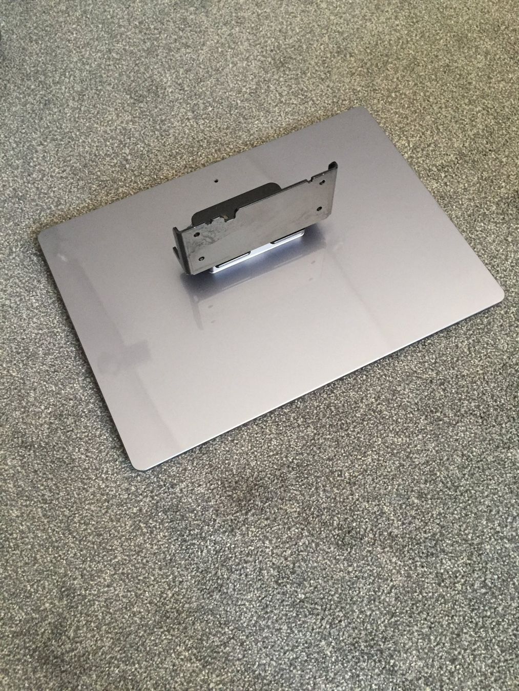 Alias Supporti a parete: Standfuss zu Panasonic TX-L42 EW30 – Nuovo (secondo la descrizione) da Würenlingen venduto da Schneiderhifi