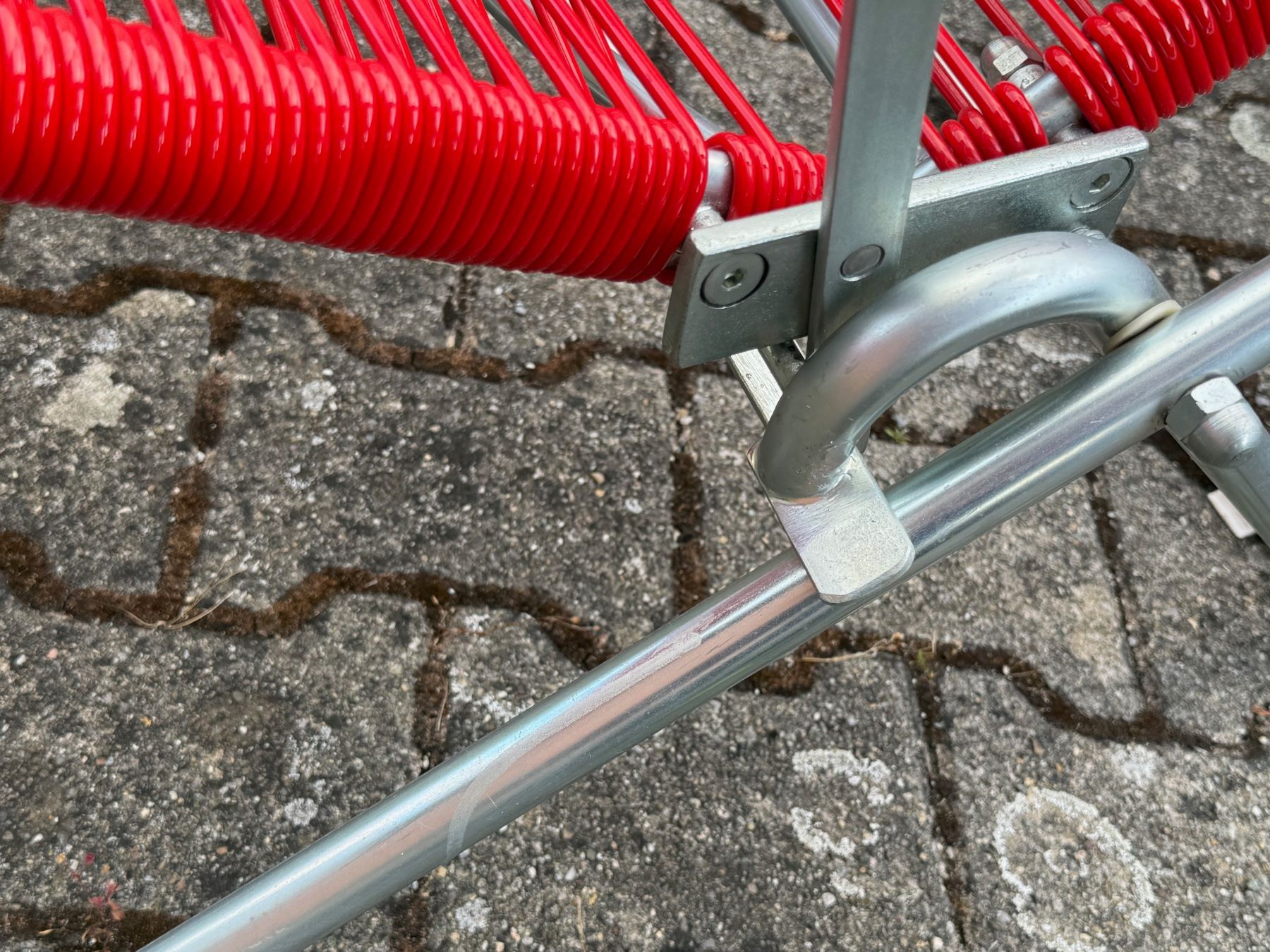 Chaises longues: Spaghetti Liege // Mengeu Elgg – D'occasion à Schinznach-Dorf par mix 5