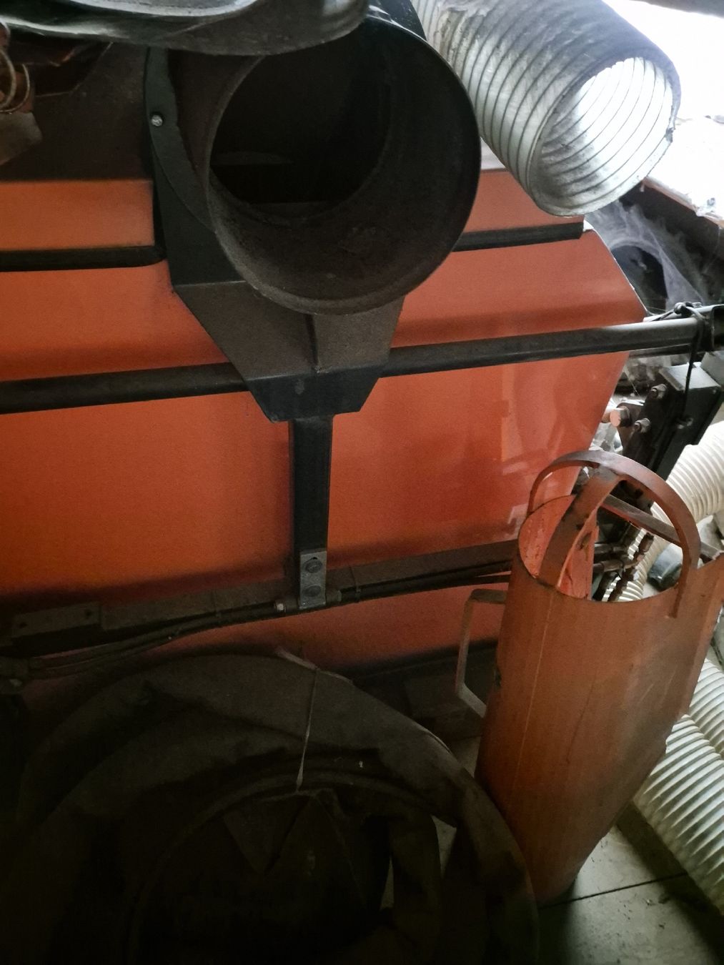 Toutes les machines: sichelmäher container mit gebläse – D'occasion à Kaltacker par chr_68qp 2