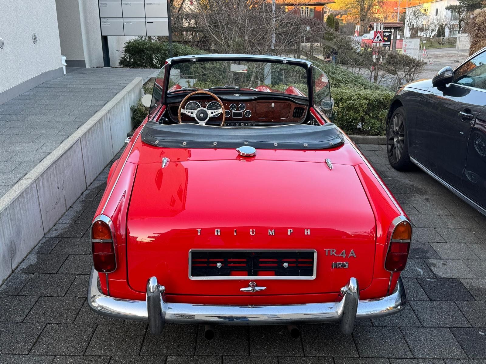 Triumph Automobili: Triumph TR4 IRS Overdrive – Usato da Unterägeri venduto da arv_nh8z 1