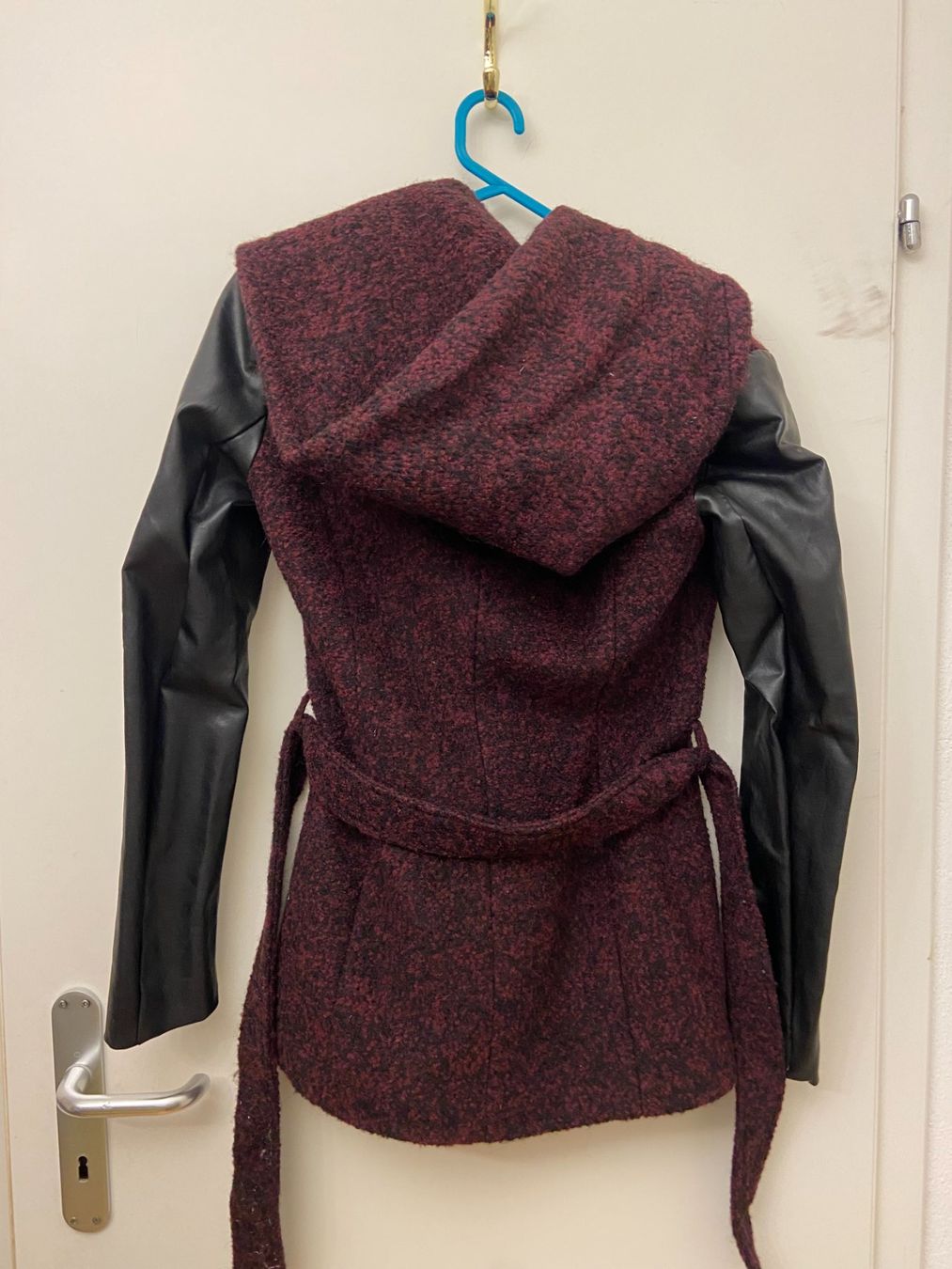 Only Vestes: Übergangs und winter Jacke – D'occasion à Piazzogna par edw_rbf9 1