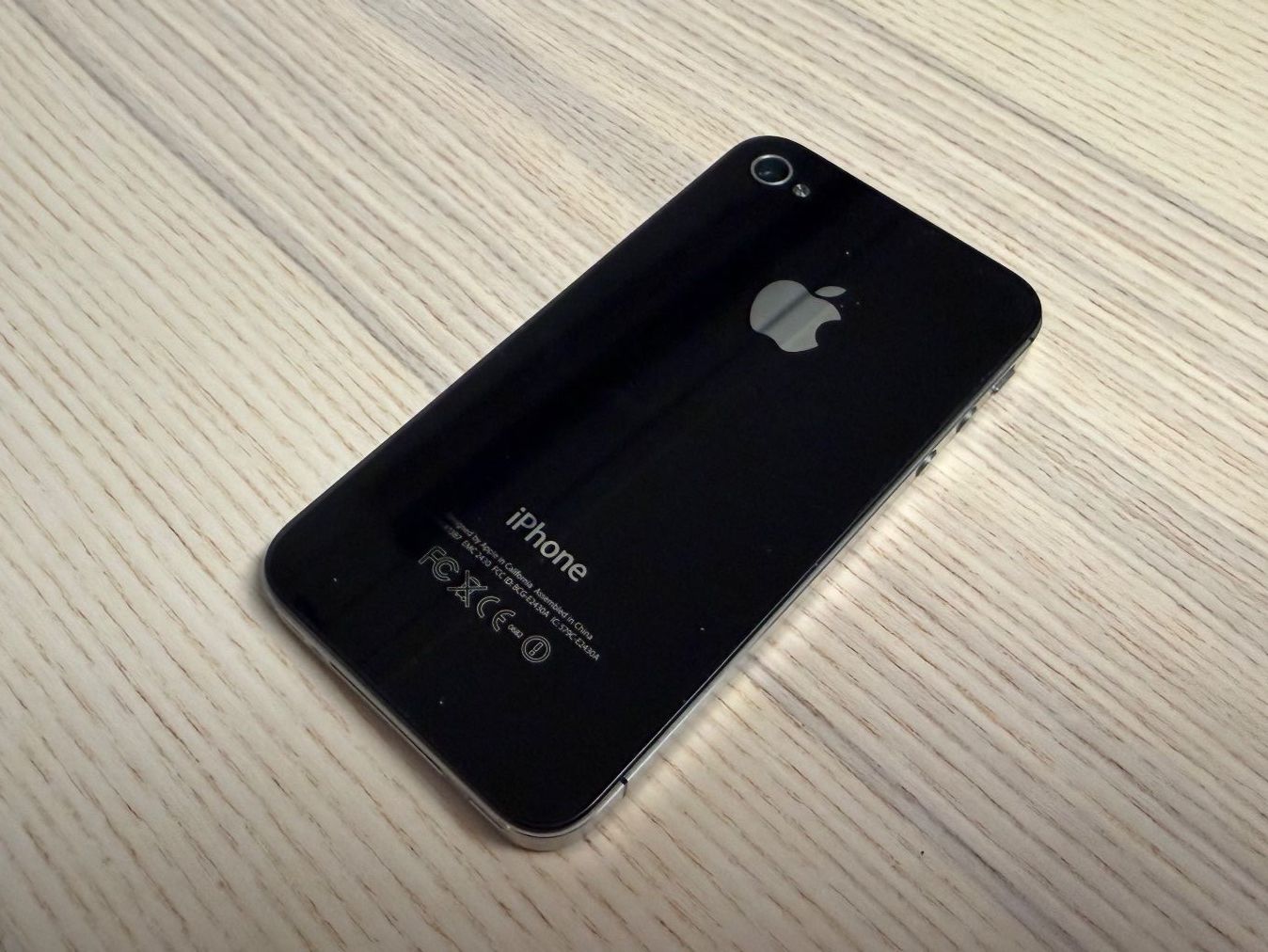 Apple Portables: APPLE iPhone 4S, Black, 32GB – Défectueux à Abtwil SG par Frapi 4