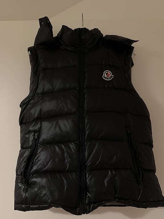 Gilet & Giacche: MONCLER Weste – Usato da Olten venduto da leoniee290118