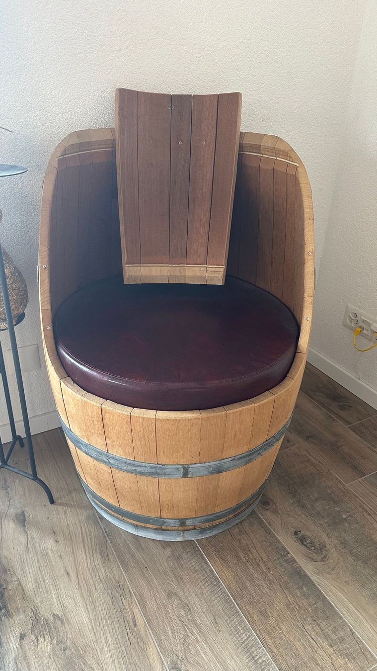 Poltrone: Weinfass Sessel - Top Zustand! – Usato da Metzerlen venduto da Delmatto