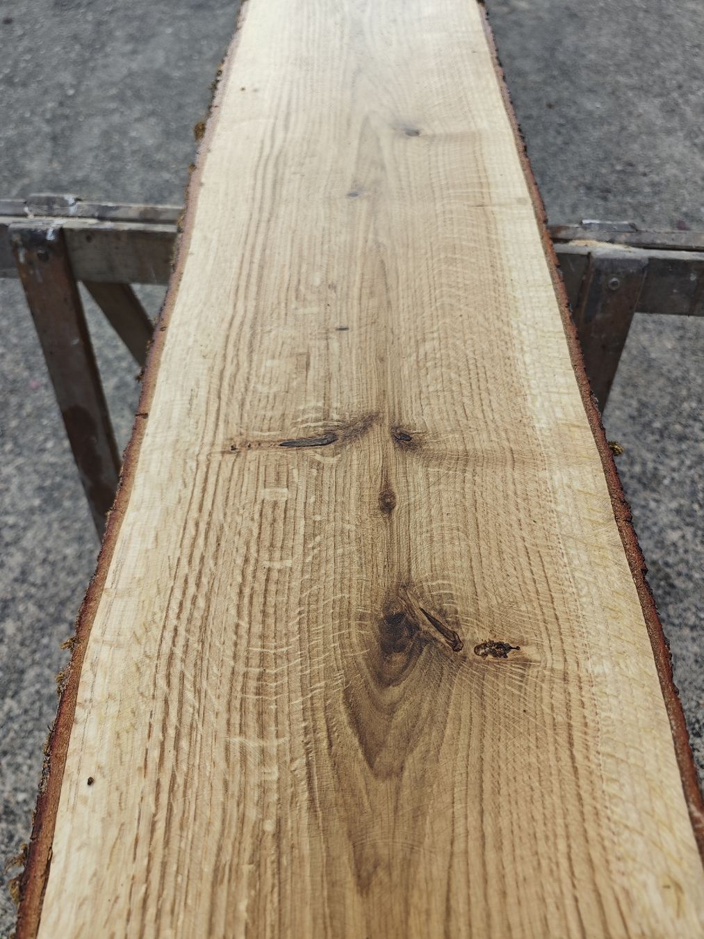 Articoli in legno: E6 Eichenbrett massiv 30 mm – Luftgetrocknet – Nuovo (secondo la descrizione) da Brittnau venduto da Toebiholz 2