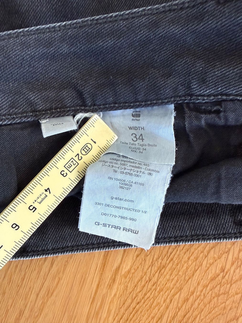 G-Star Jeans: G-Star / Shorts / Schwarz / 34 / Hose / Kurz – Gebraucht aus Kirchberg BE von Noelstr 6