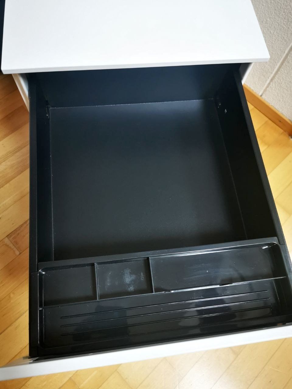 Korpus: Schickes Büro Rollcontainer – Gebraucht aus Winterthur von Gian_Marco 6