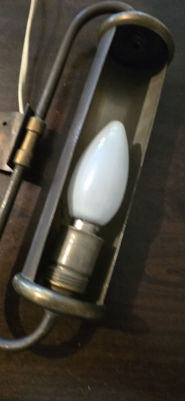 Lampade: Vintage Bilderleuchte / Gemäldeleuchte aus Messing  – Usato da Basel venduto da Jcva 3