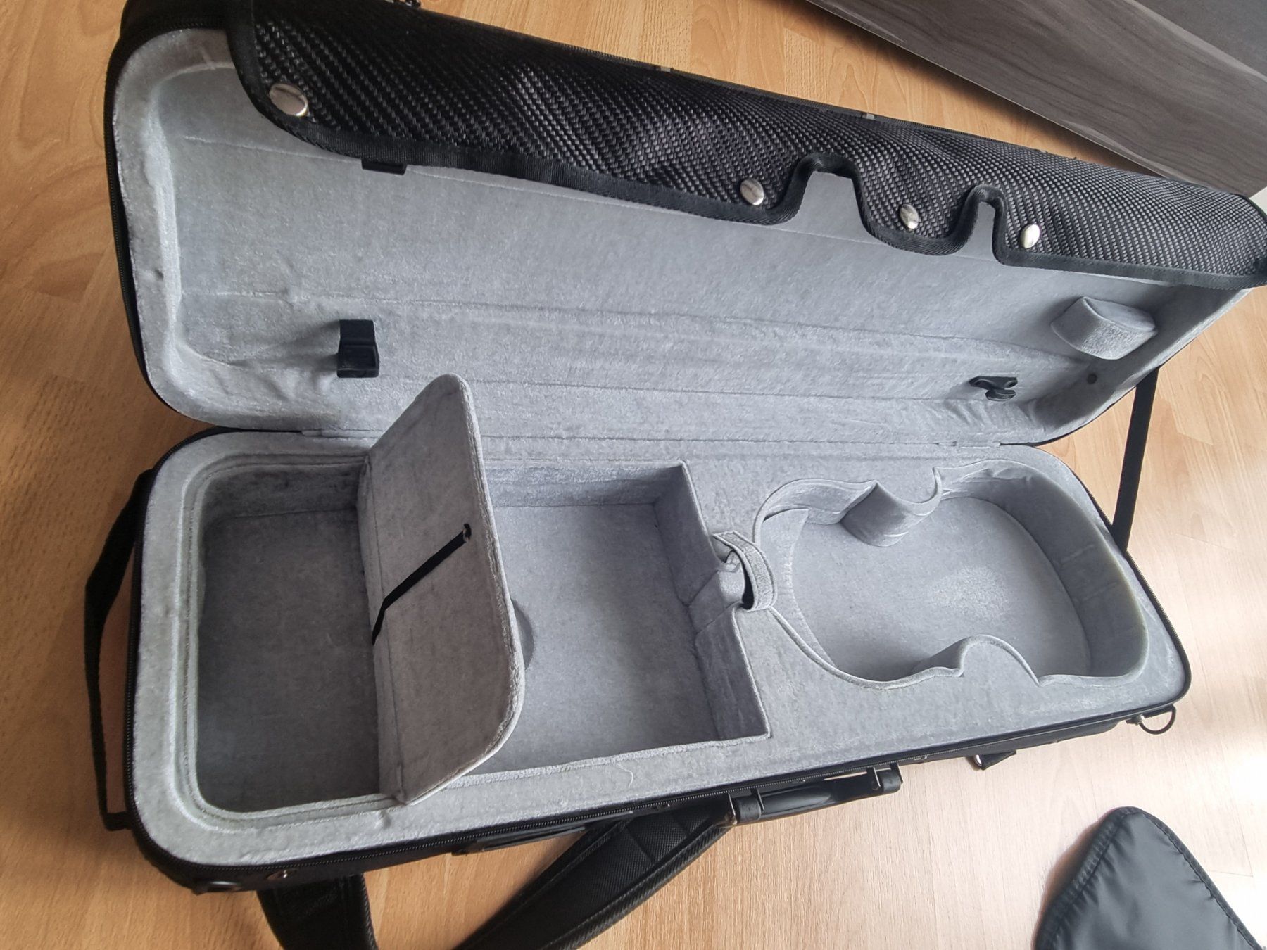 Instruments de musique: Violinenetui – D'occasion à Aarau Rohr par Mrise 3