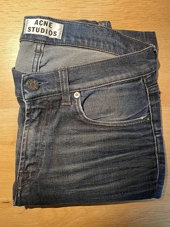 Jeans: Coole ACNE-Jeans – Usato da Münchringen venduto da Nicole1981