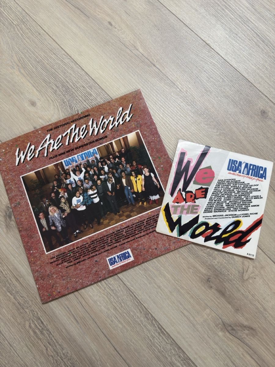 Dischi in vinile: Mit Michael jackson "We Are The World" Vinyl Single & LP – Usato da Sarmenstorf venduto da Nathaliie_21