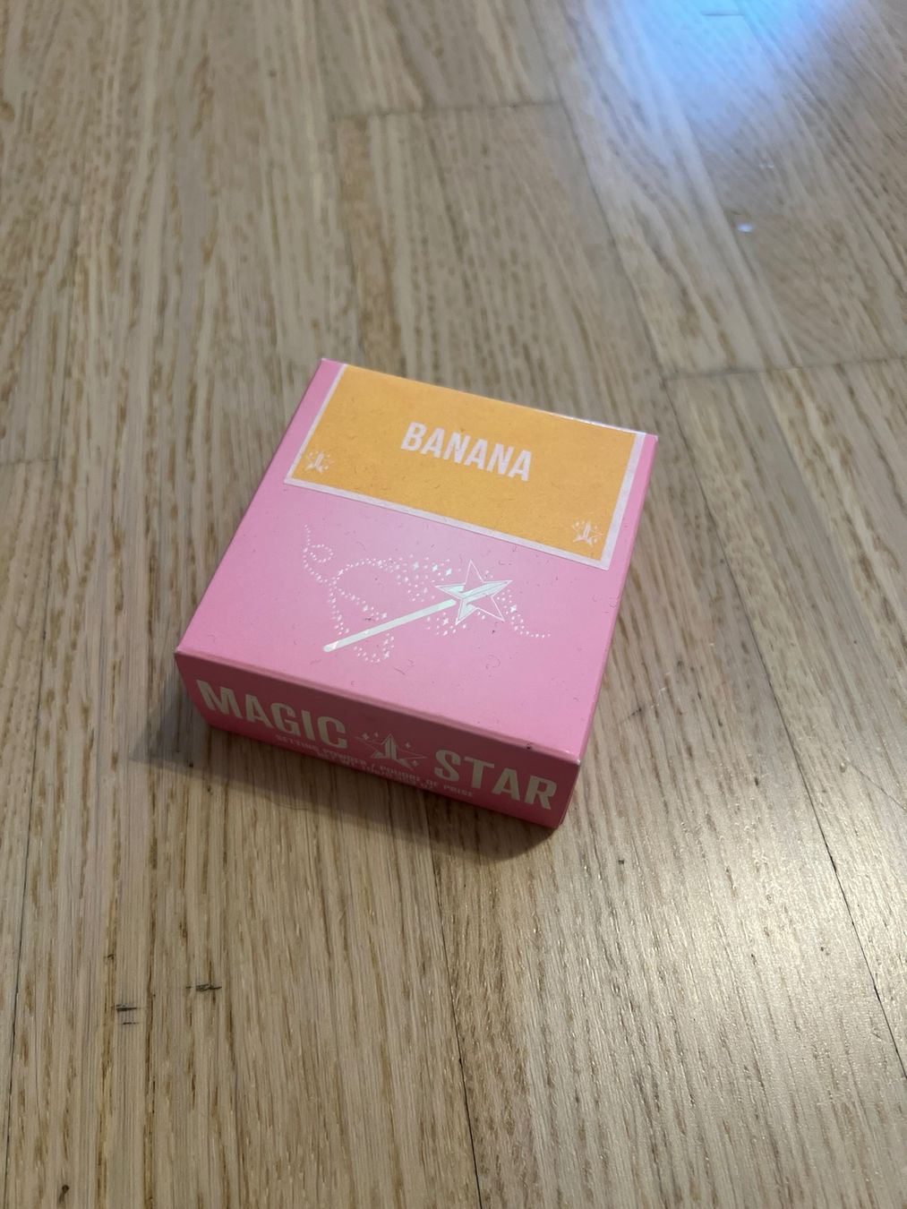 Make-up: Jeffree Star Magic Star Setting Powder Banana – Nuovo e nell'imballaggio originale da Dietikon venduto da itsVic