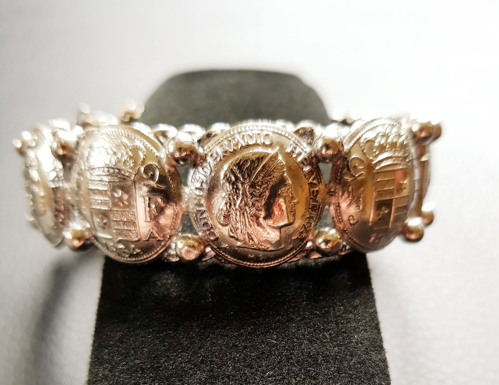 Bracciali & Braccialetti: Armreif – Usato da Wald ZH venduto da Silena02 2