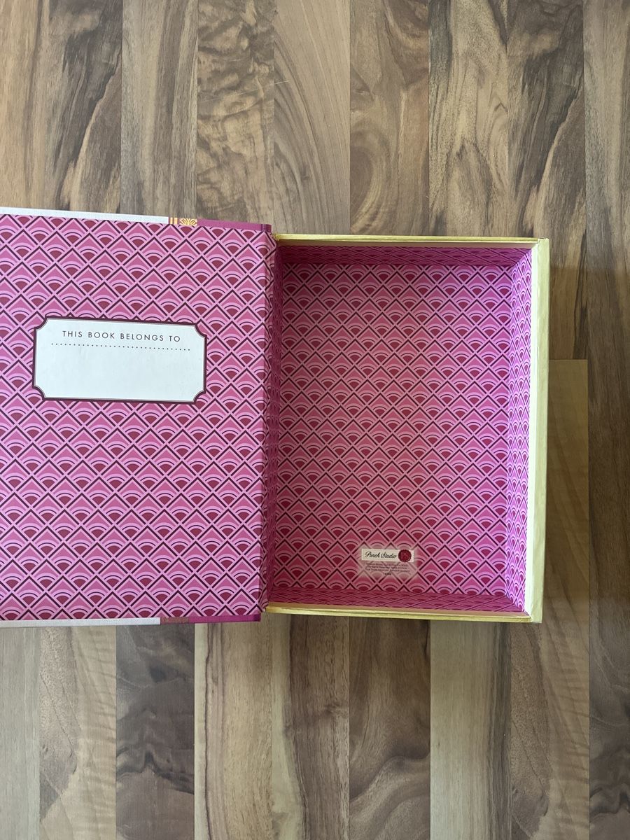Bücher: Unicorn (look a like)Book/Box – Neu (gemäss Beschreibung) aus Baden von viv_99 1
