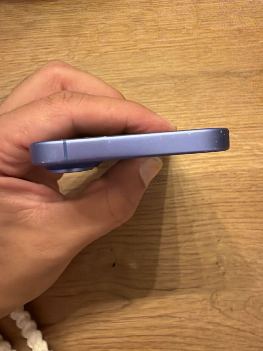Apple Portables: Iphone 16 256GB Blau – D'occasion à Winterthur par Jaysen 3