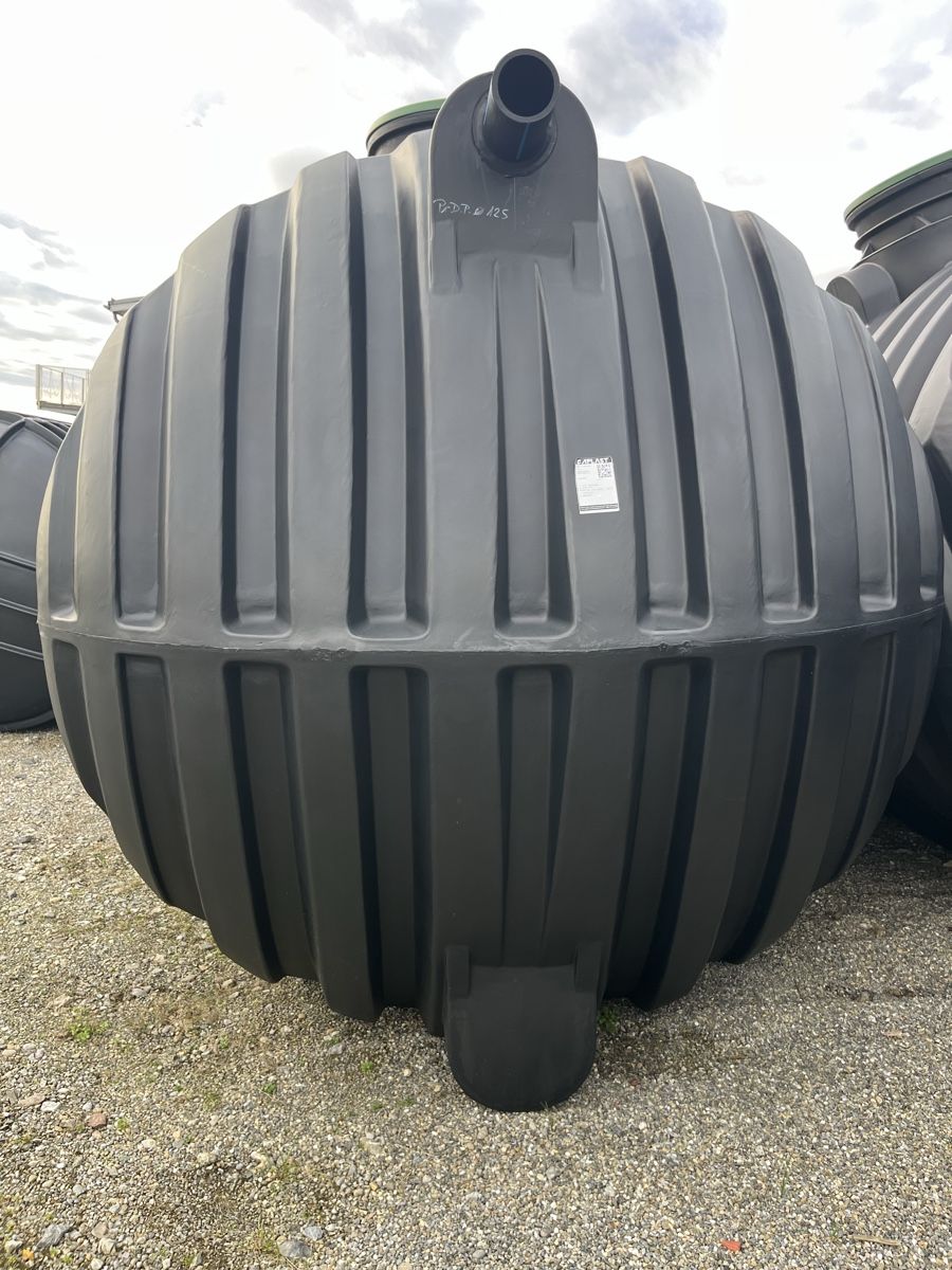 Tränken & Tröge: Wassertank 10000 Liter  – Neu (gemäss Beschreibung) aus waltalingen von Feeco 2