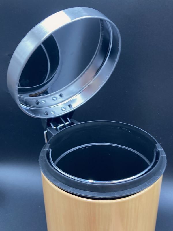 Poubelles: ZELLER PRESENT | Kosmetikeimer | Holzoptik | 3l – Neuf (Voir description) à Wittenbach par Restwert_St-Gallen 6