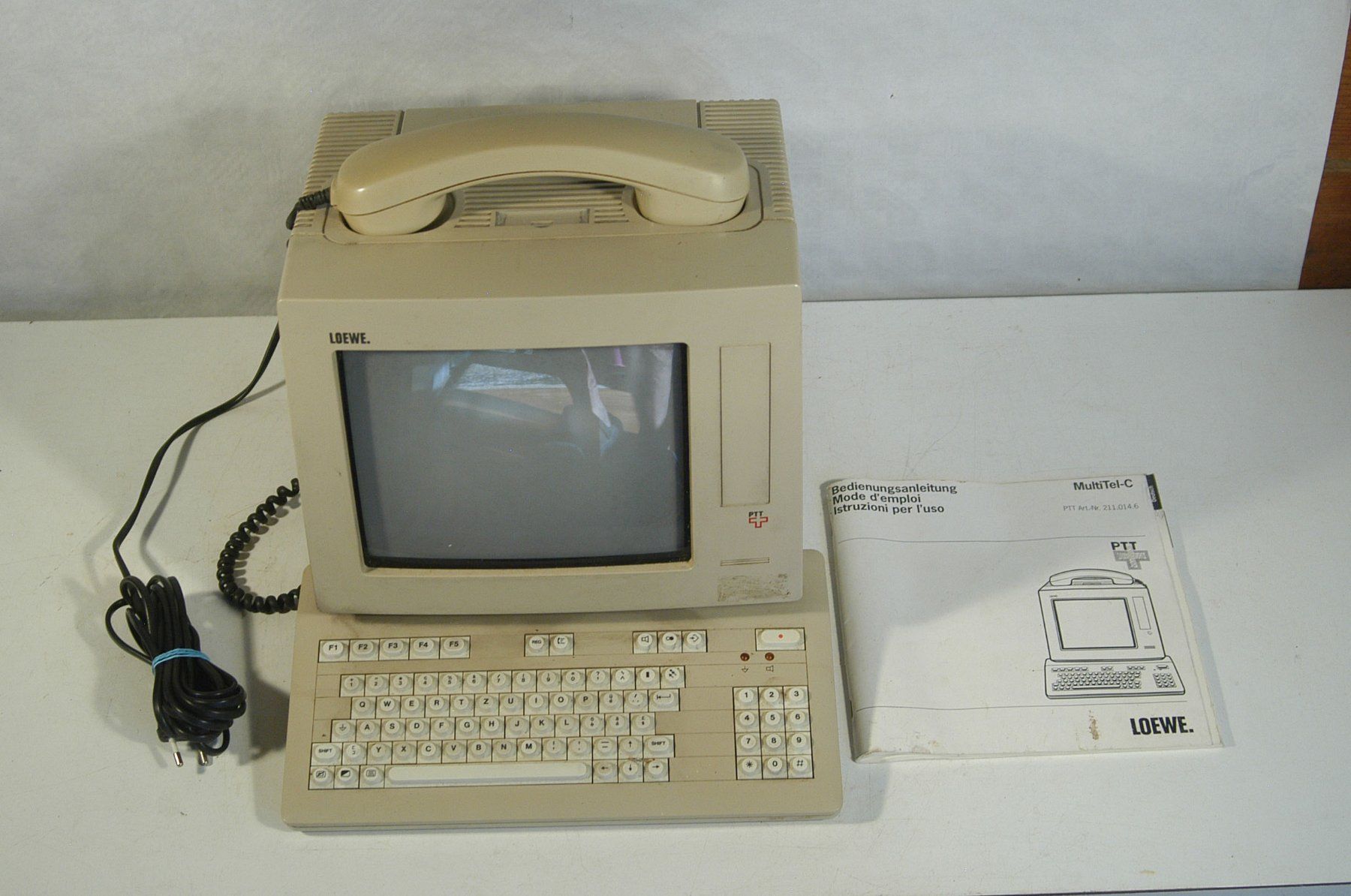Telefone: Loewe MultiTel-C Computer Telefon PTT – Gebraucht aus Herisau von Wisen