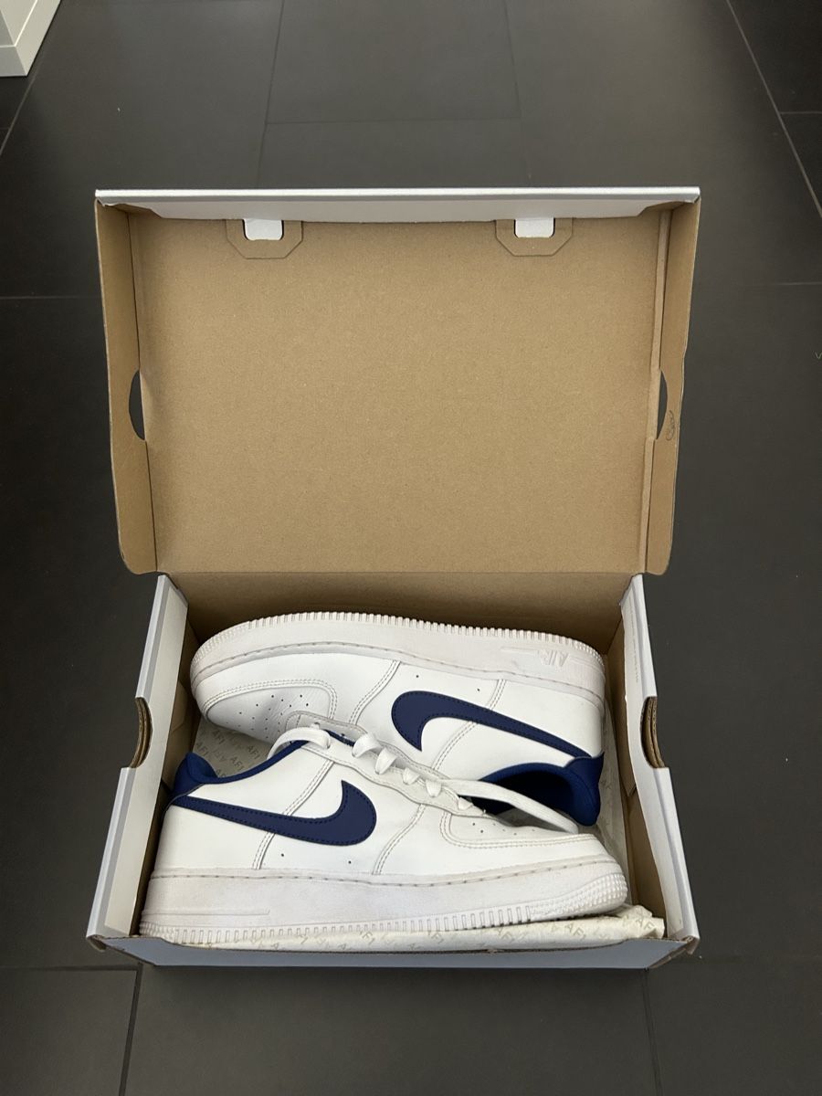 Nike Scarpe per ragazzi: Nike Air Force 1 Gr. 39 – Usato da Basel venduto da kitu 5