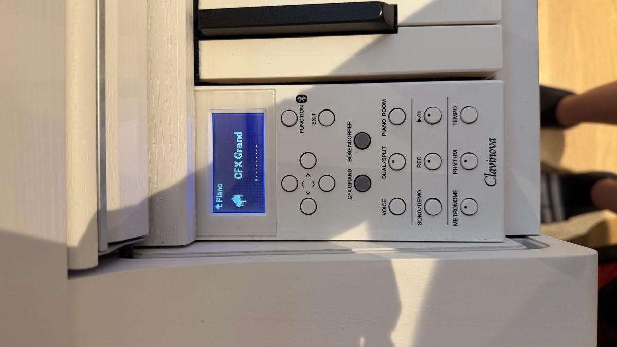 Yamaha Strumenti musicali: Yamaha E-Piano 645 – Usato da Matzendorf venduto da lob_hdb8 3