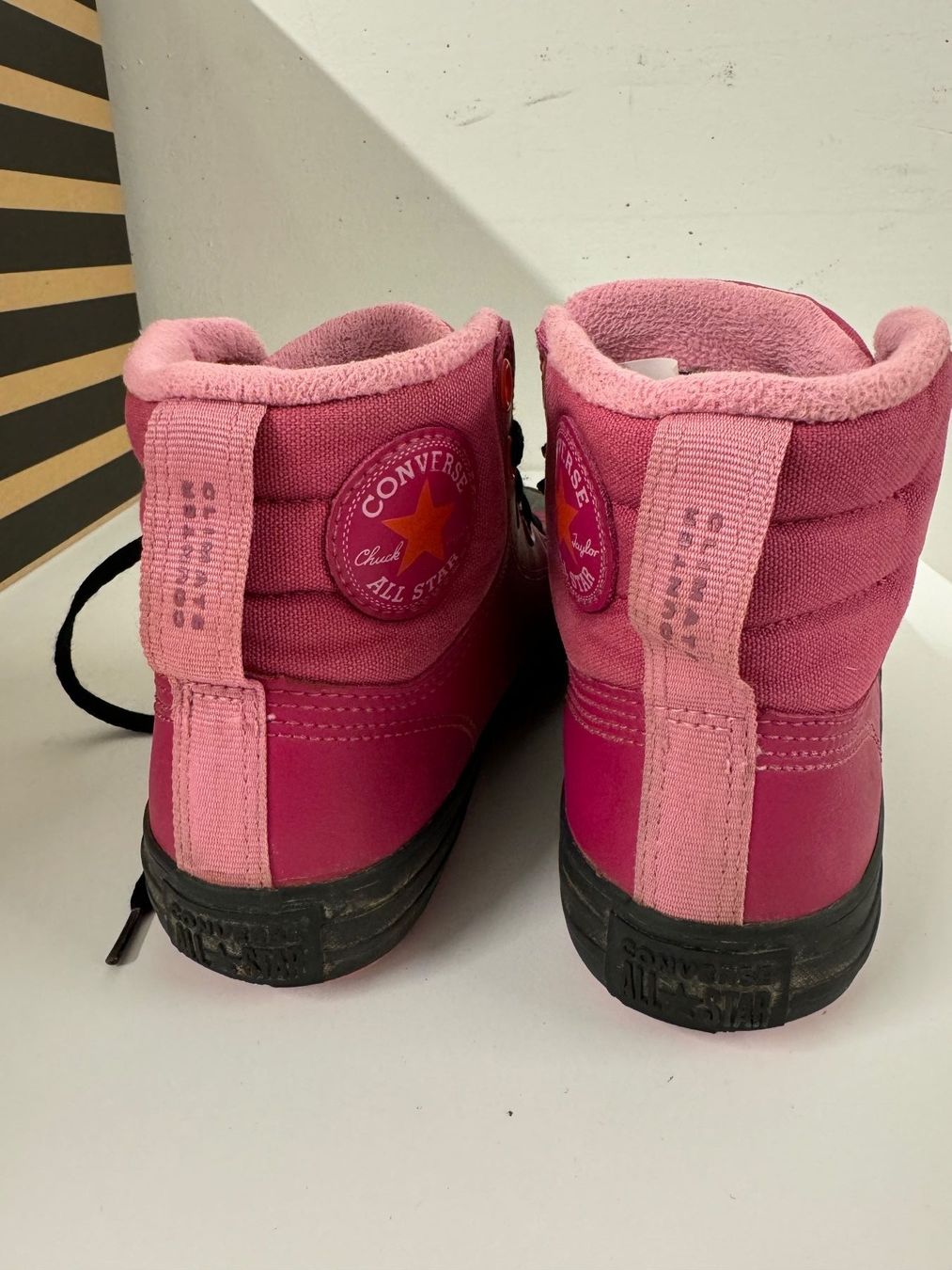 Converse Scarpe per ragazze: Halb-Stiefel, warm, Converse, Gr 35 – Usato da Hedingen venduto da Noizeetal 2