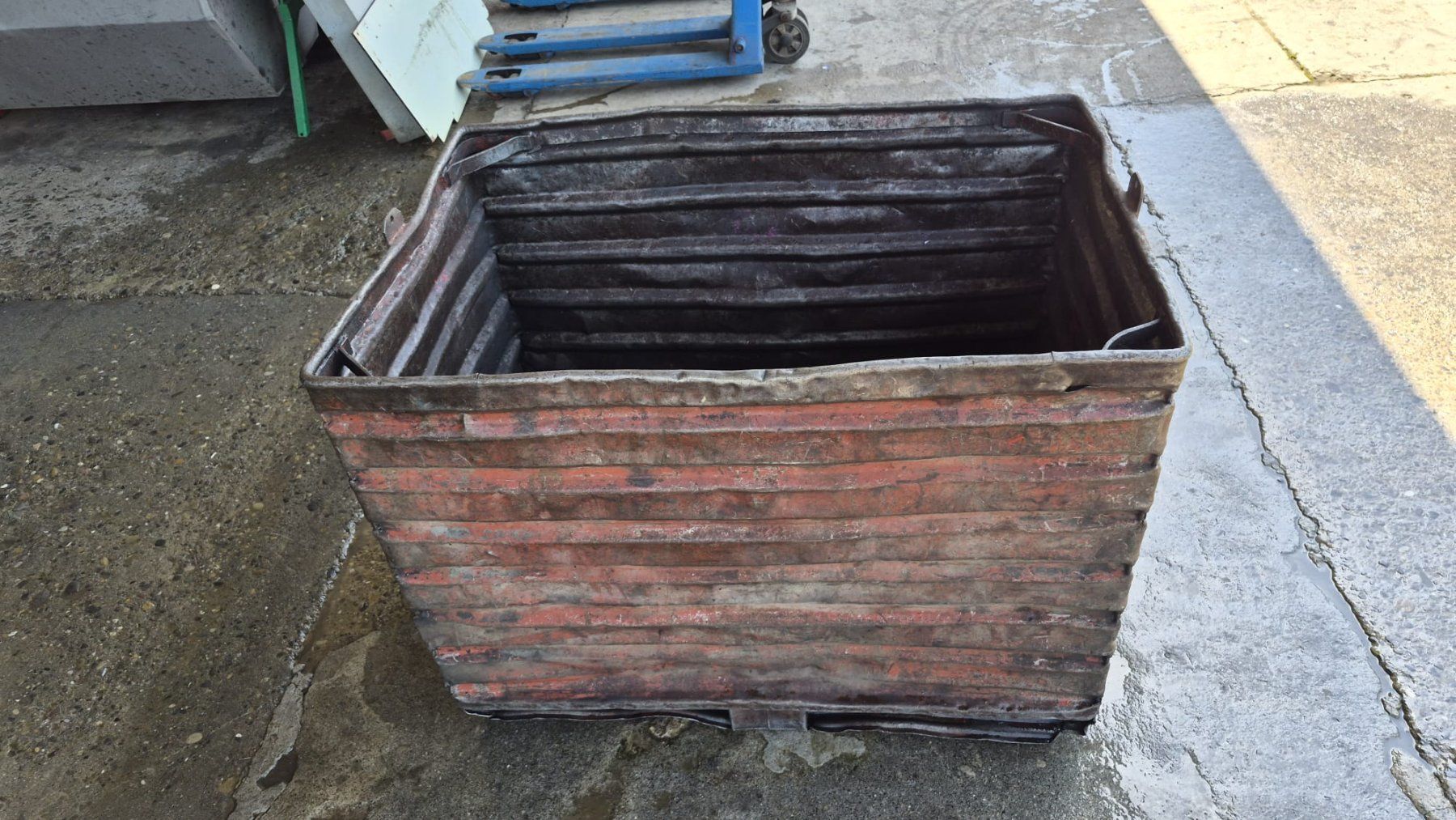 Casse di trasporto: Materialbox, Paloxe Stahl – Usato da Niederwil AG venduto da Maeder_AG 3