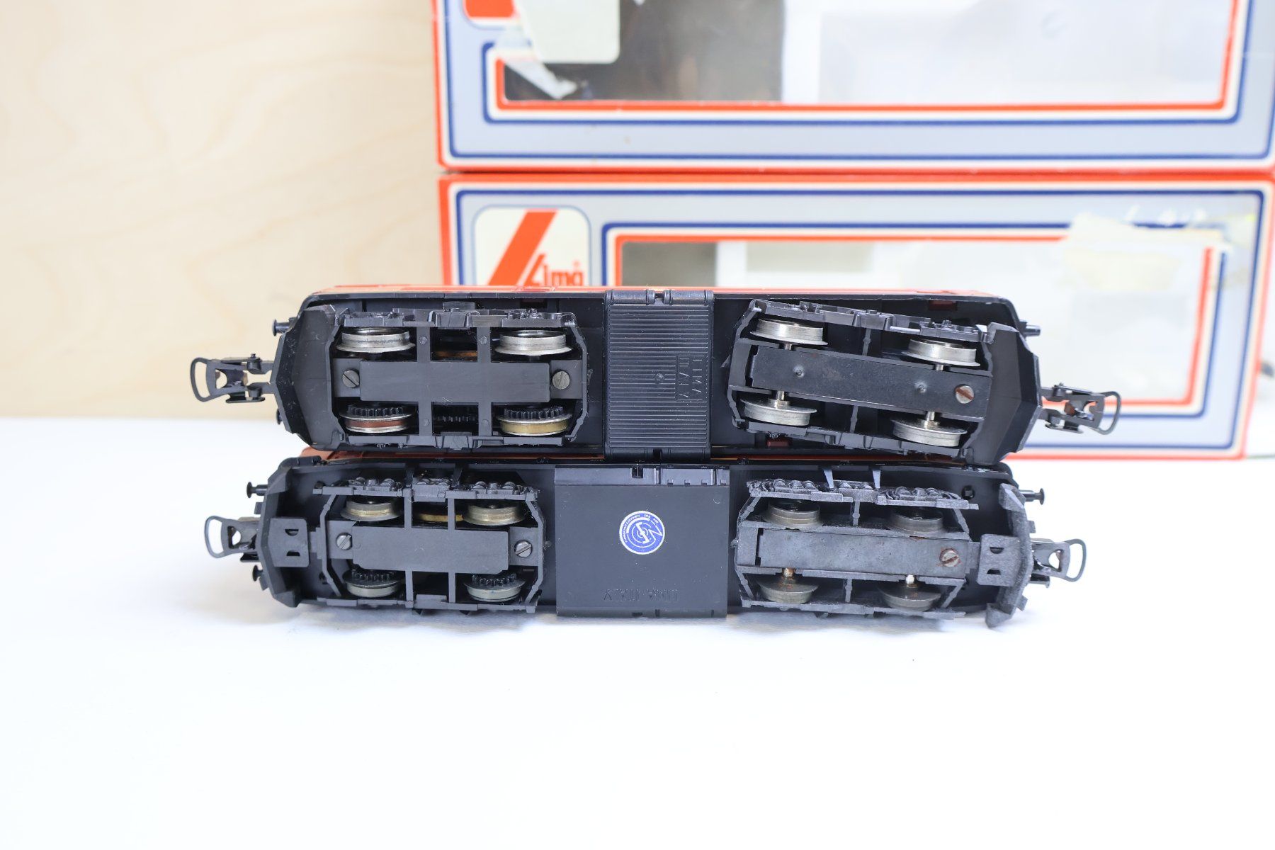 Lima Modellini di ferrovie: Lima Doppelpack ÖBB E-Lok + Diesellok H0 DC – Usato da Winterthur venduto da Monstera 7