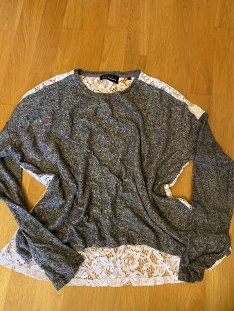 The Kooples Sport Bluse in Grau mit Spitze hinten Gr. S/M