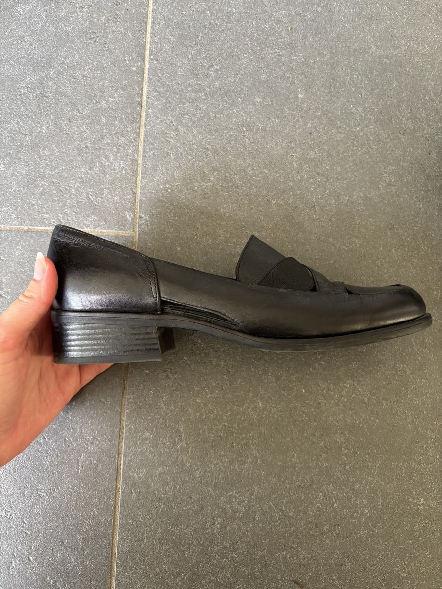 Damenschuhe: Schwarze Damenschuhe, Gr. 40 – Gebraucht aus Büren an der Aare von laramurri 1