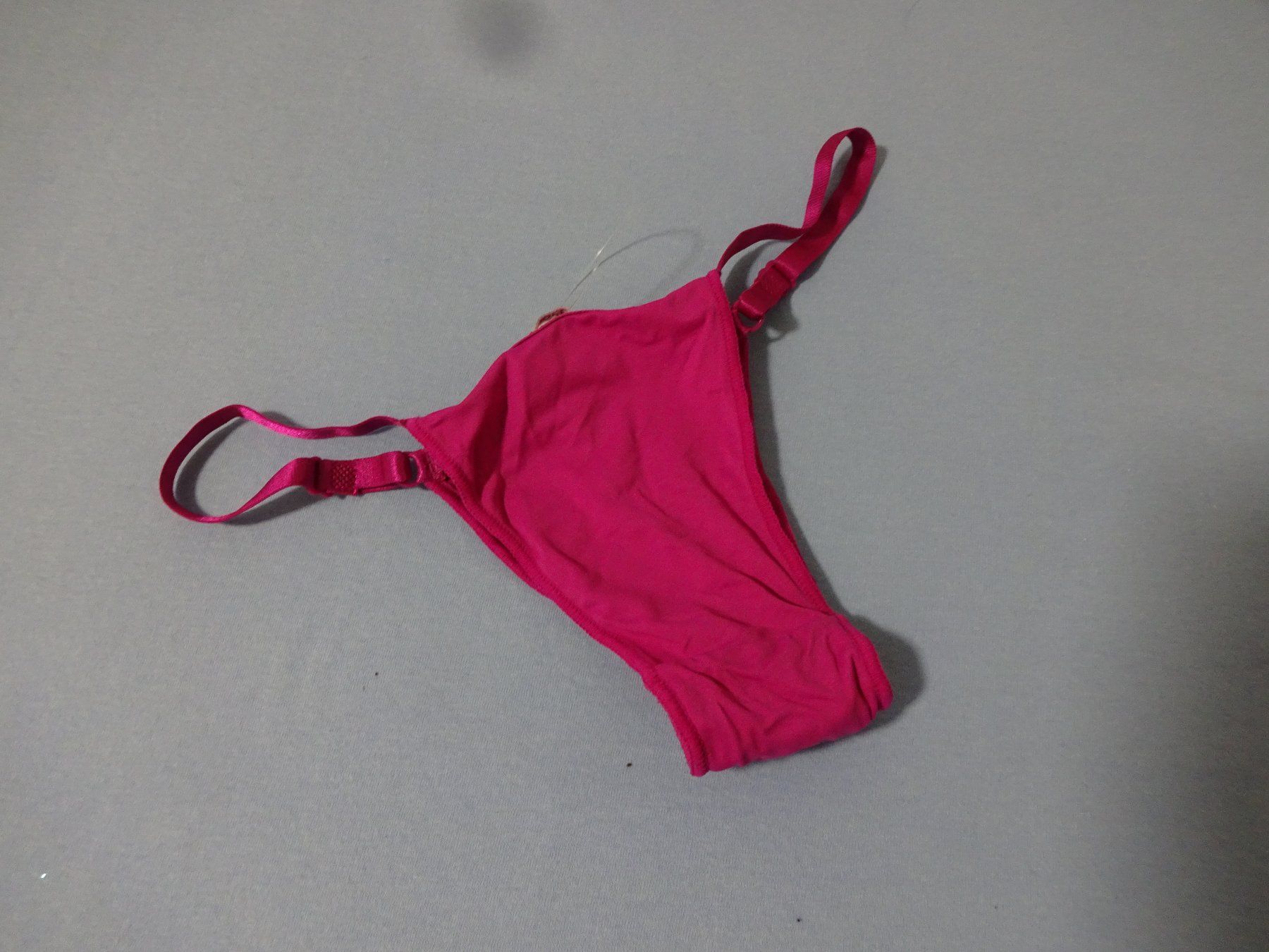 Autres dessous: Schöner String/Hope – Neuf (Voir description) à Rothrist par Mistery1