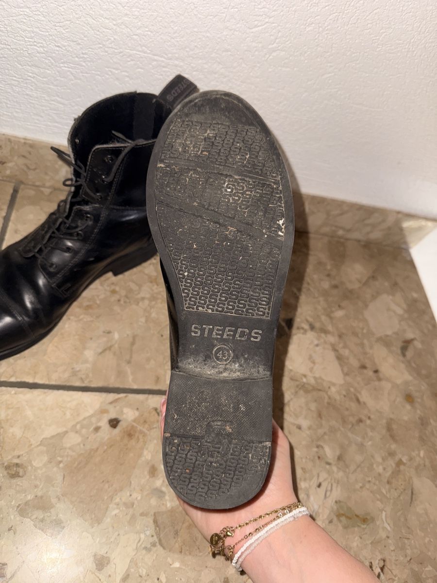 Scarpe da donna: Steeds ReitStiefeletten, Leder, Schwarz, Gr. 43 – Usato da Hochfelden venduto da lin_6yn6 3