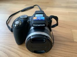 Olympus SP-590 UZ Digitalkamera, 12 Megapixel, 26x Zoom