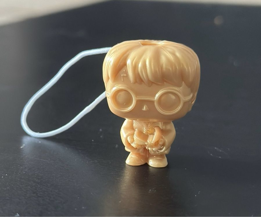 golden harry potter kinder joy Kaufen auf Ricardo