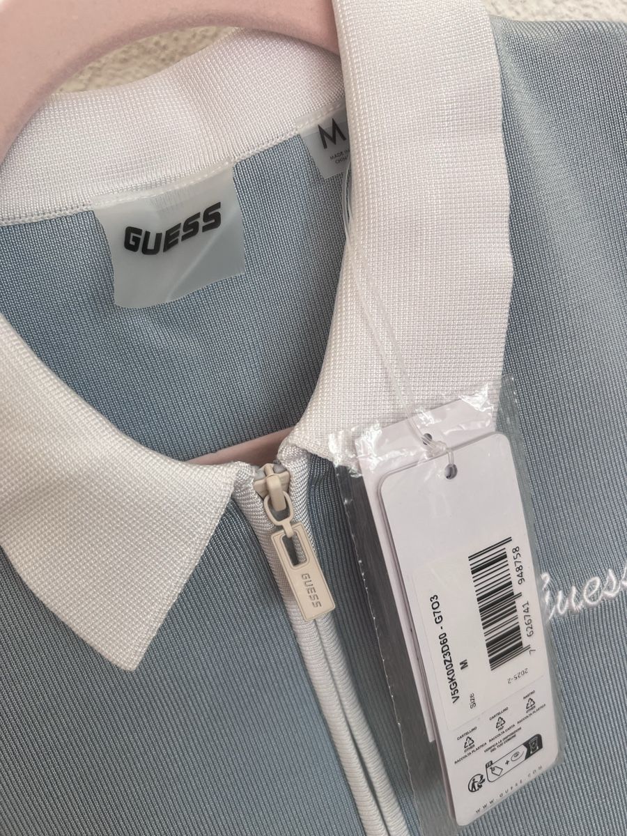 Guess Robes: Guess Kleid / Grösse M / NEU – Neuf avec emballage d'origine à Frauenfeld par mic_29jy 1