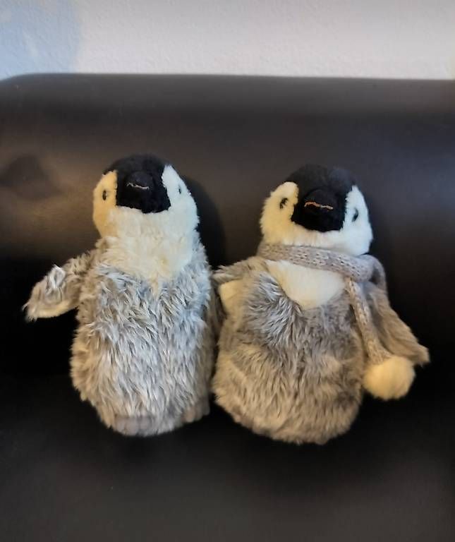 Giocattoli: Pinguine Plüschtiere – Usato da Kehrsatz venduto da BPortmannn