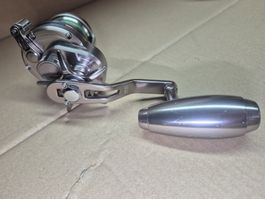 Daiwa 15 Saltiga 15H-SJ Rechts Jigging Rolle