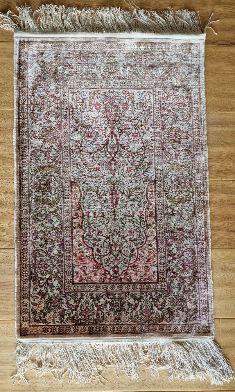 Tappeti: Seidenteppich Hereke 81.5 x 53cm – Usato da Uitikon Waldegg venduto da andreaslehmann123
