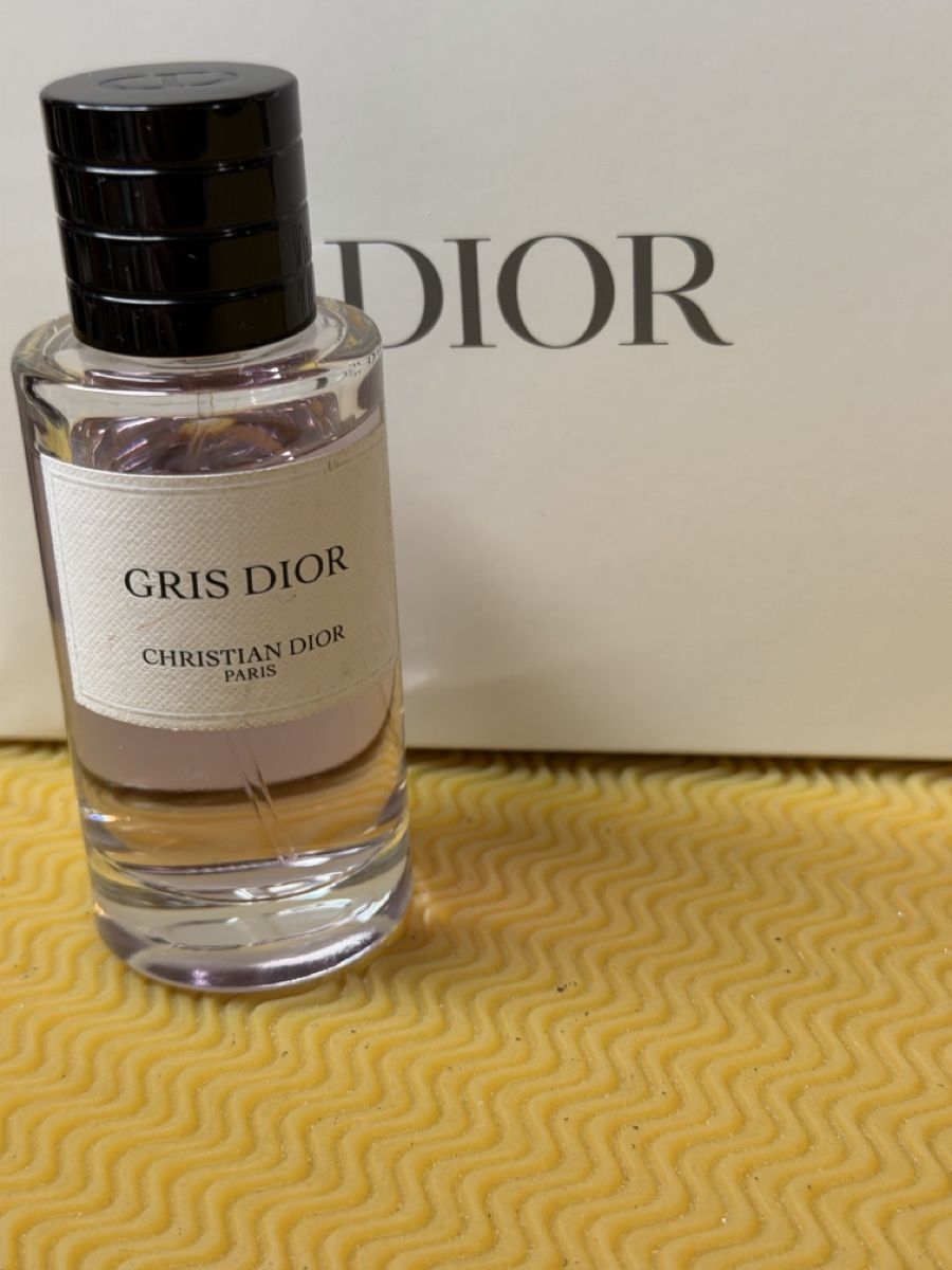Dior Profumi & Eau de Toilette: Gris Dior Christian Dior 50ml – Usato da fey venduto da Caductilometre