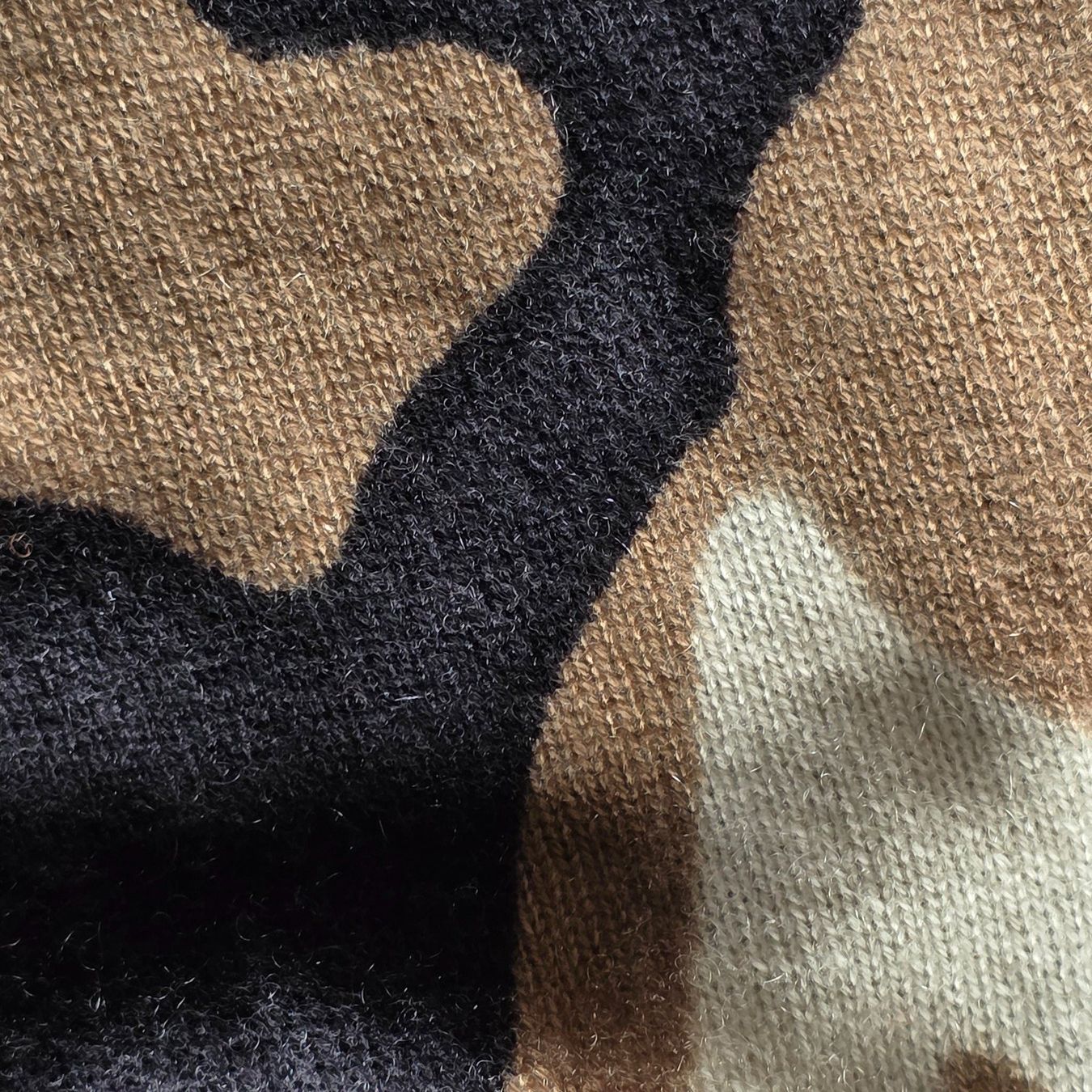 Maglioni & Felpe: 🐸 ESTÈME - EDLER 100% KASCHMIR PULLOVER NEU – Nuovo (secondo la descrizione) da Môtier (Vully) venduto da Frogs 7