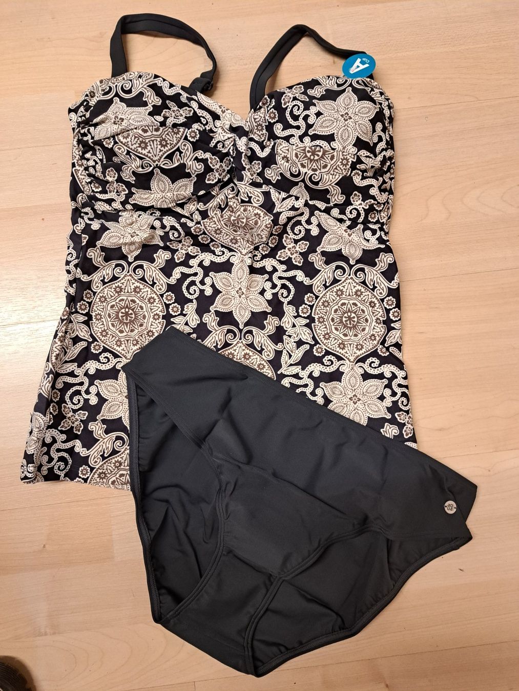 Schiesser Costumi da bagno & Bikini: Tankini 44 A Schiesser – Nuovo (secondo la descrizione) da Gams venduto da inf_lj66
