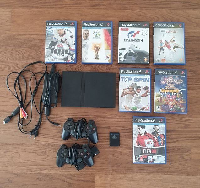 Playstation 2 mit 7 Spielen | Kaufen auf Ricardo