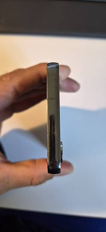 Handys / Smartphones: Samsung Galaxy S23 - 256 GB – Gebraucht aus Chur von smi_m6b7 2